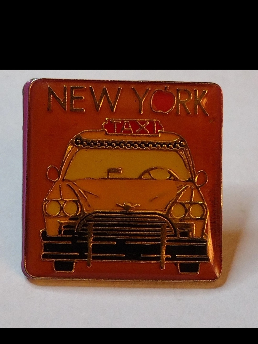 Vintage New York Taxi Yellow Cab Travel Souvenir Pin Big Apple NY City Lapel Pin